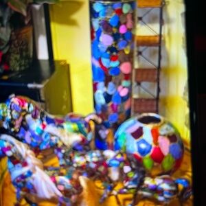 Hand painted horse,only one small piece